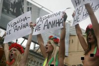 Femen   (14 )